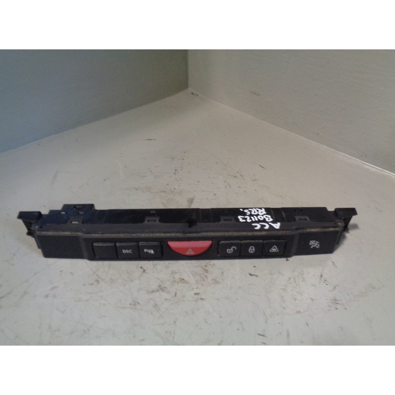 Range Rover Sport Control Switch Panel Hazard YUL501380 Land Rover L320