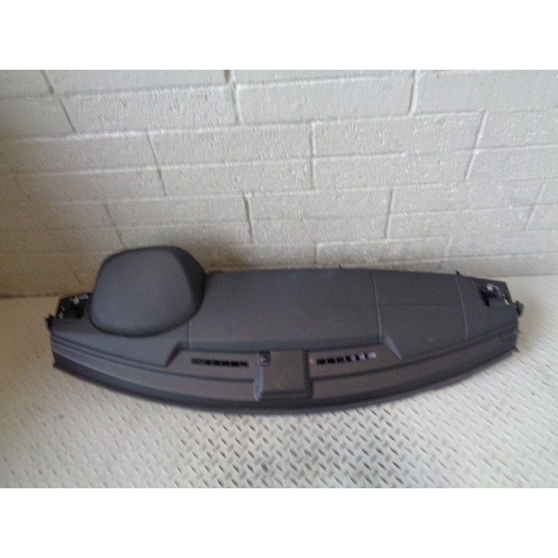 Range Rover Sport Dashboard for Sat Nav Vehicles Black L320 2005 to 2009 K27113