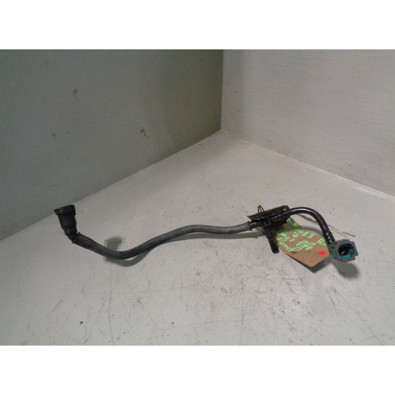 Range Rover Sport Fuel Pipe To Pump 2.7 TDV6 2005 to 2009