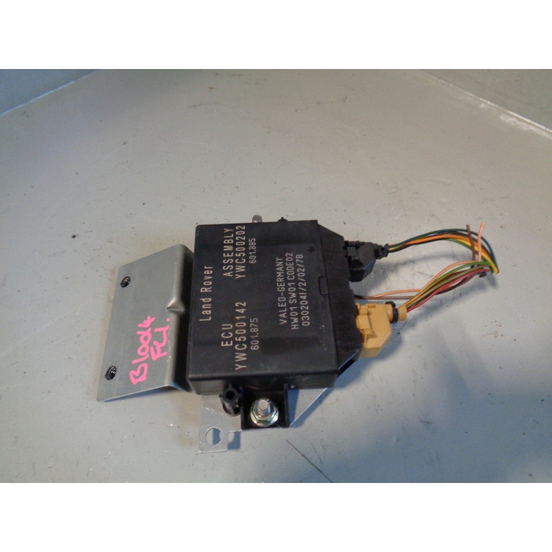 Freelander 1 Parking ECU Module YWC500142 Land Rover 2004 to 2006 with Buzzer