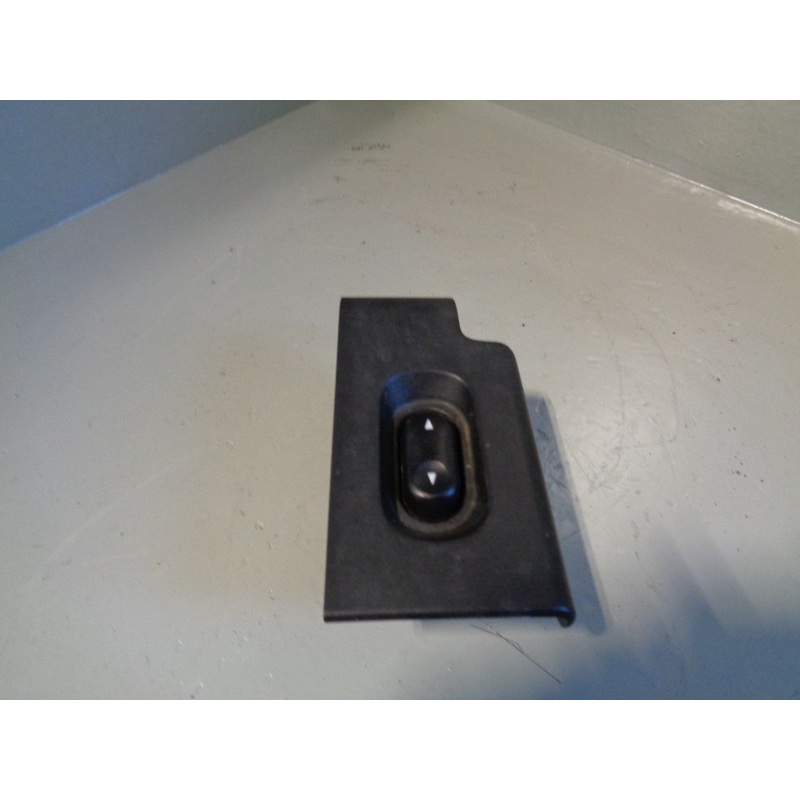 Freelander 1 Window Switch Near Side Rear Land Rover 2004 to 2006