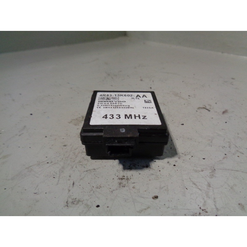 Range Rover L322 Aerial Antenna Control Module 4R83-15K602-AA 2006 to 2010