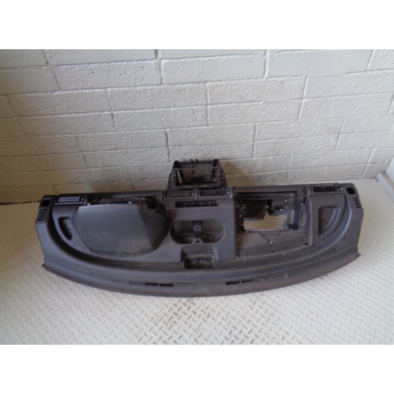 Freelander 1 Dashboard Black Facelift Interior Land Rover 2004 to 2006 H15024