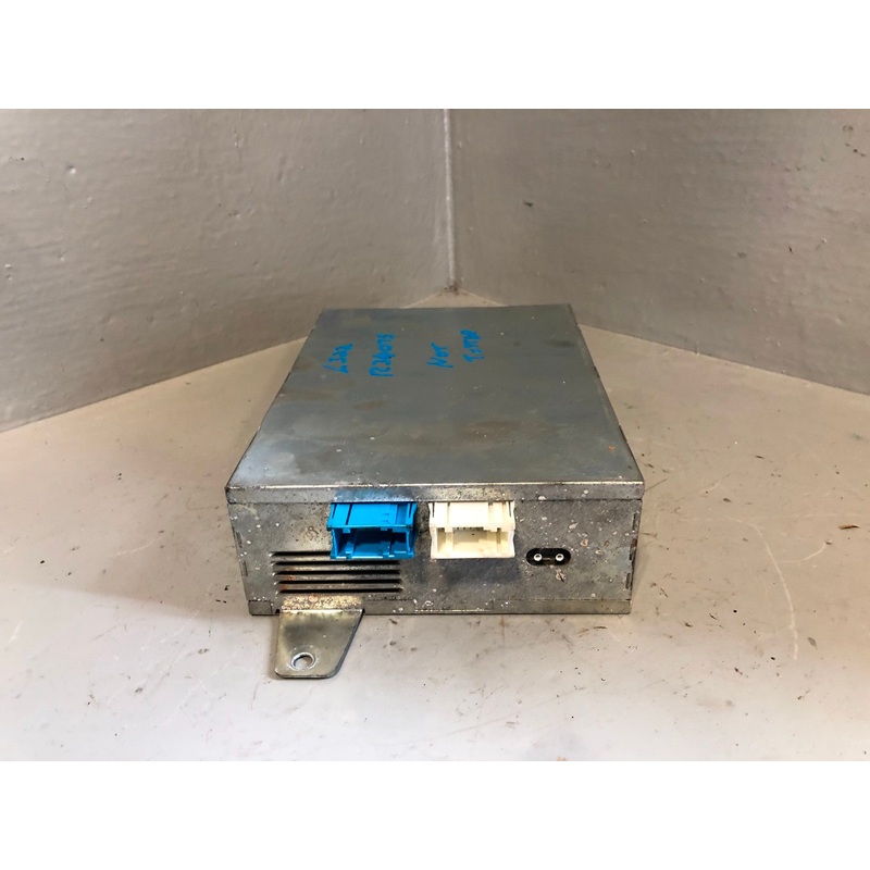 Range Rover L322 Entertainment Module System Control Unit YIL000022 2002 to 2006