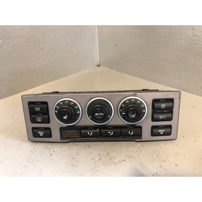 Range Rover L322 Heater Control Panel JFC000372PUY 2002 to 2006 Land Rover