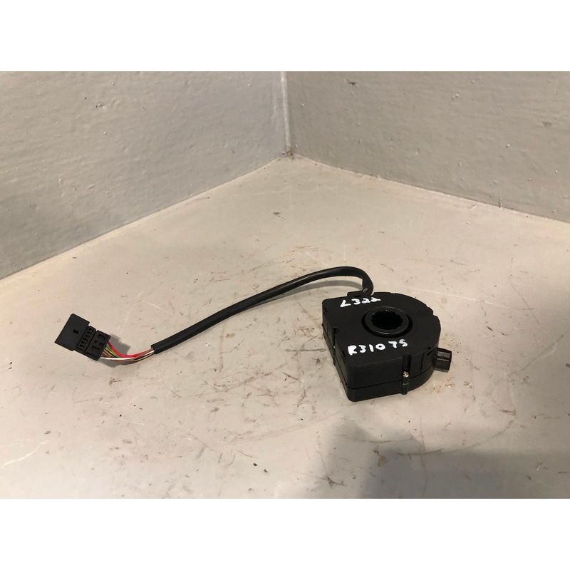Range Rover L322 Steering Angle Sensor 2002 to 2006 R31075