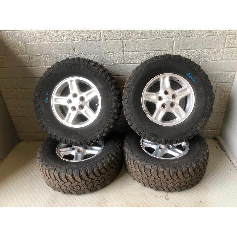 Discovery 2 Alloy Wheels with Tyres Set of 4x 265/75R16 Land Rover L06085