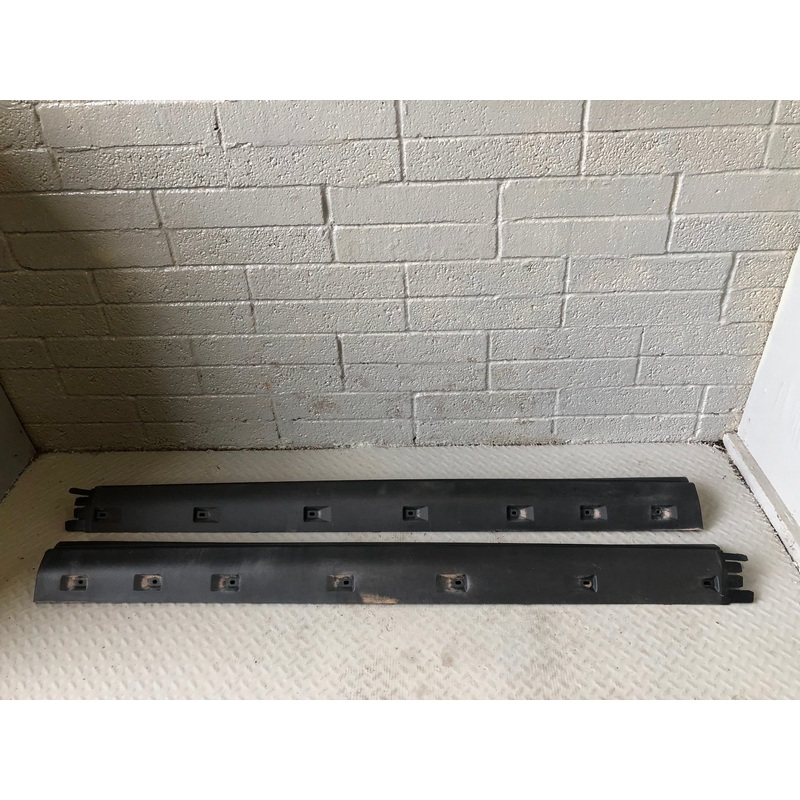 Discovery 3 or 4 Sill Trim Cover Protector Pair Land Rover 2004 to 2014 K30075