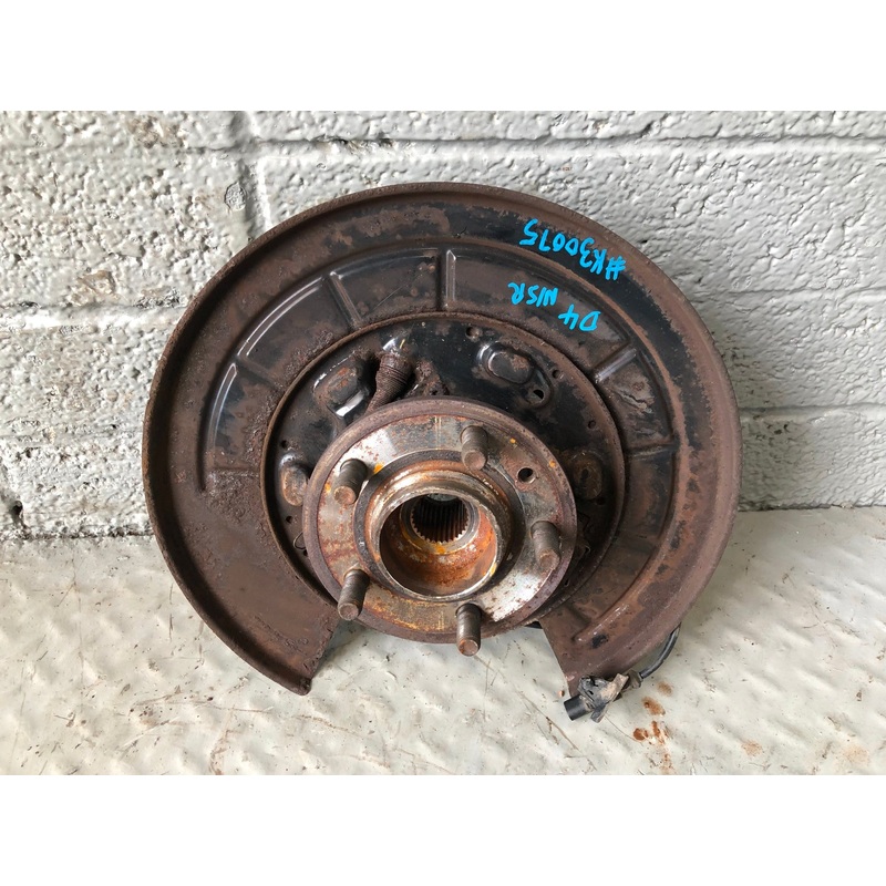 Discovery 4 Hub and ABS Sensor Near Side Rear Land Rover 2009 to 2014 K30075