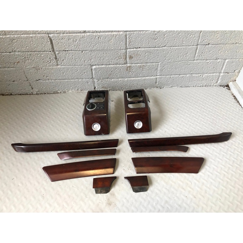 Range Rover L322 Trim Kit Dashboard Burr Wood Land Rover 2002 to 2006 R31075