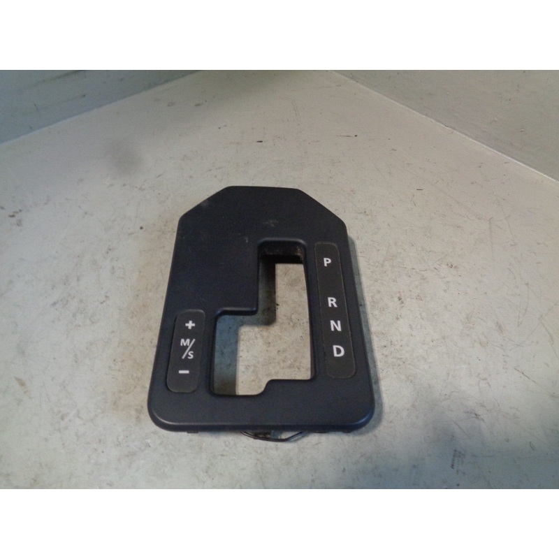 Discovery 3 Gear Indicator Panel Selector Automatic Auto Land Rover FJV500272XXX