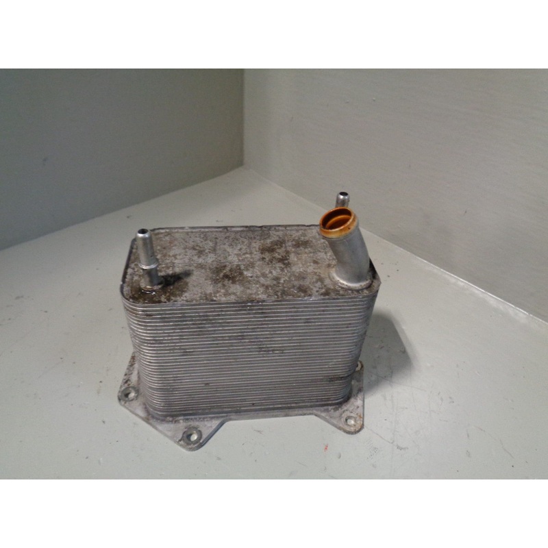 Engine Oil Cooler 3.6 TDV8 Range Rover L322 / Sport LR006427 2006 to 2009