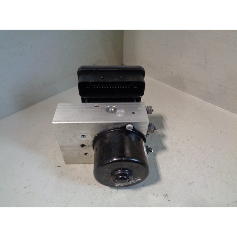 Freelander 1 ABS Module Pump Brake SRB500240 Land Rover 2001 to 2006