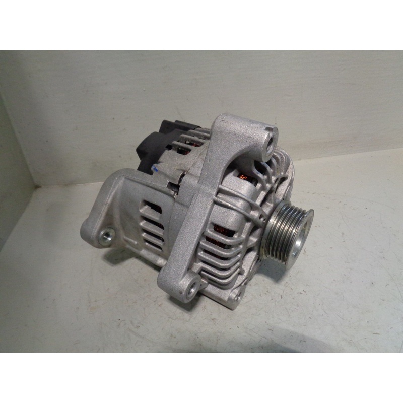 Freelander 1 Alternator TD4 2.0 2 Pin Land Rover Aftermarket 2001 to 2006