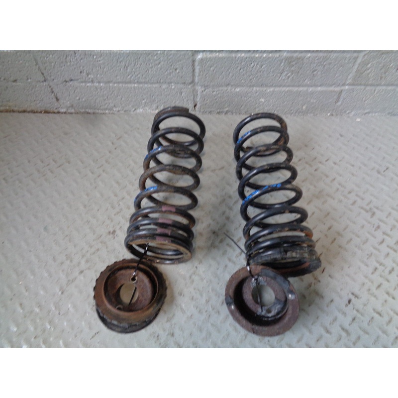 Discovery 2 Rear Coil Springs Pair Of Td5 and V8 Land Rover 1998 to 2004 R18044