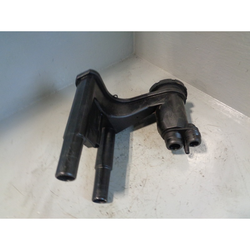 Oil Separator TDV6 Breather Discovery 3 Range Rover Sport Land Rover Euro 3