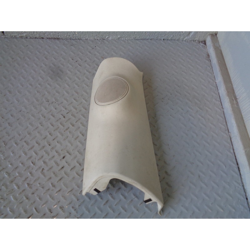 Range Rover L322 D Pillar Trim with Speaker in Parchment Off Side 2002 to 2009