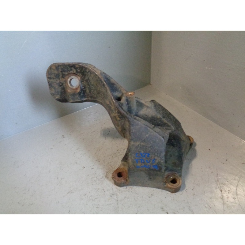 Range Rover L322 Engine Mount Bracket Near Side Left 6H43-6061 AB 3.6 TDV8