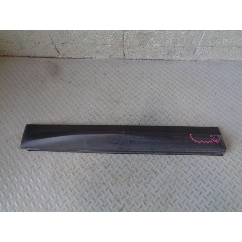 Range Rover Sport Door Moulding Trim Near Side Front L320 2005 to 2013 H15034