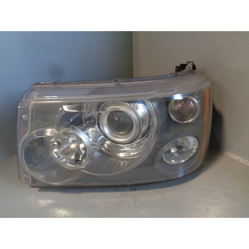 Range Rover Sport Headlight Xenon Near Side Lamp L320 2005 to 2009 D8113
