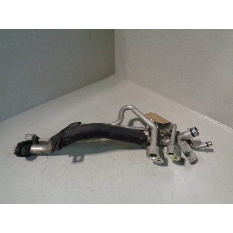 Discovery 3 Air Conditioning Pipe Junction 2.7 TDV6 Land Rover 2004 to 2009