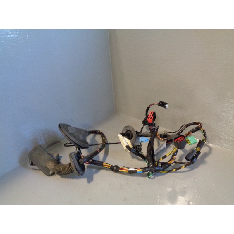 Discovery 4 Door Wiring Loom Near Side Rear AH22-14633-EB L319 Keyless