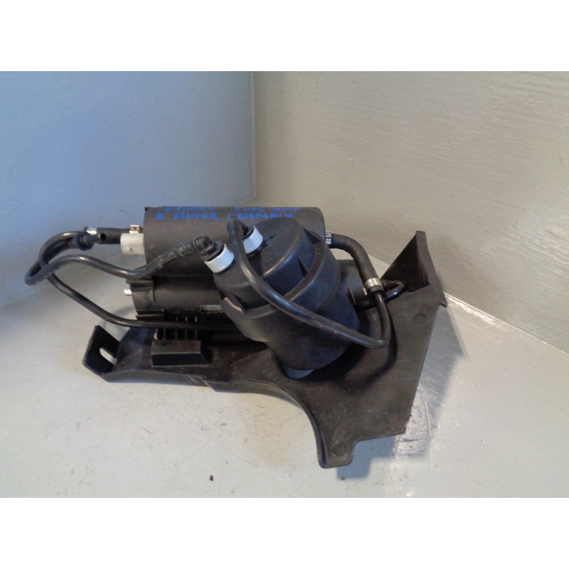 Freelander 1 Fuel Pump and Filter Assembly 2.0 TD4 Land Rover 2001 to 2006