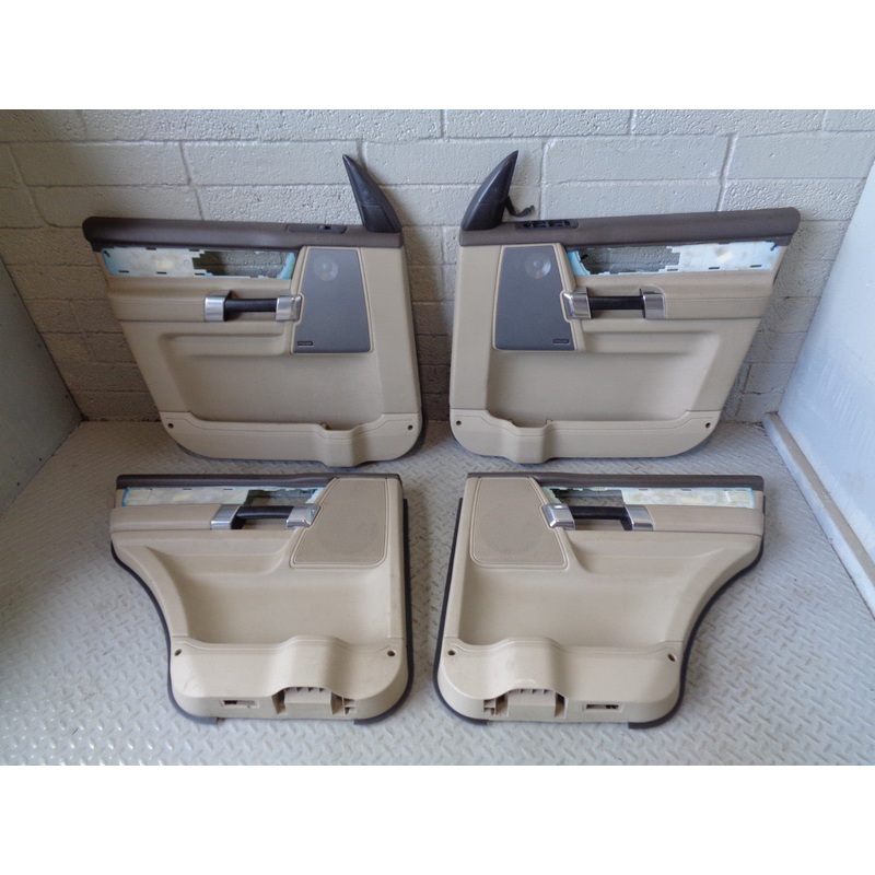 Discovery 4 Door Cards Beige x4 Harman Kardon Land Rover 2009 to 2012 K10064