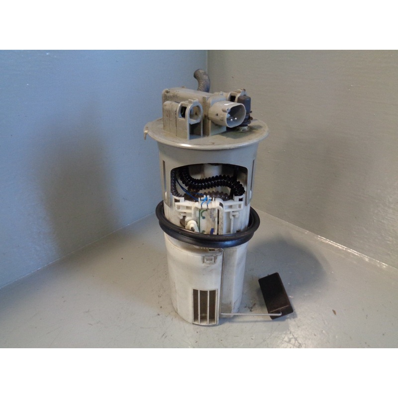 Freelander 1 Fuel Pump In Tank 2.0 TD4 WQB000020 Land Rover 2001 to 2006