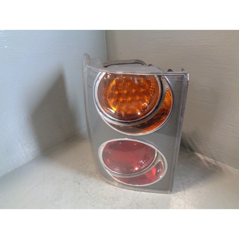 Range Rover L322 Tail Lamp Near Side Rear Light 2002 to 2006 No Side Reflector