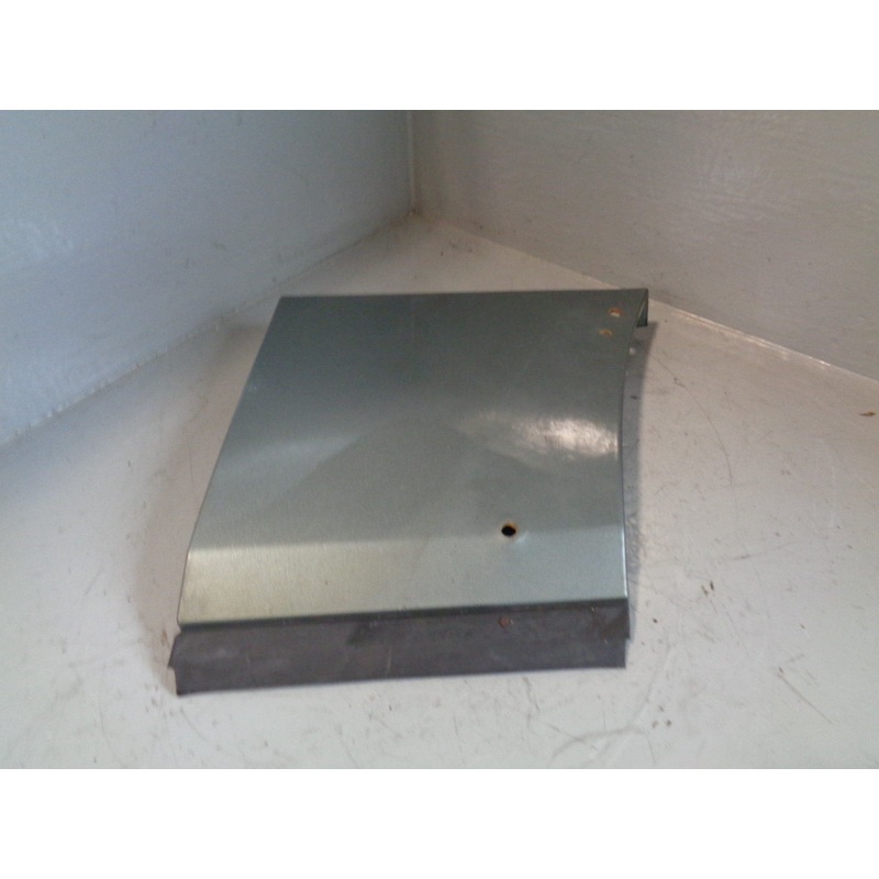 Range Rover L322 Wing Trim Off Side Front Giverny Green S25064