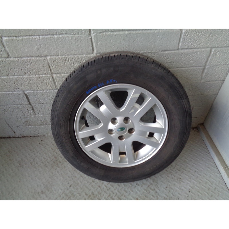 Freelander 2 Alloy Wheel and Tyre 17″ Land Rover 235/65R17 2006 to 2015 S17074A