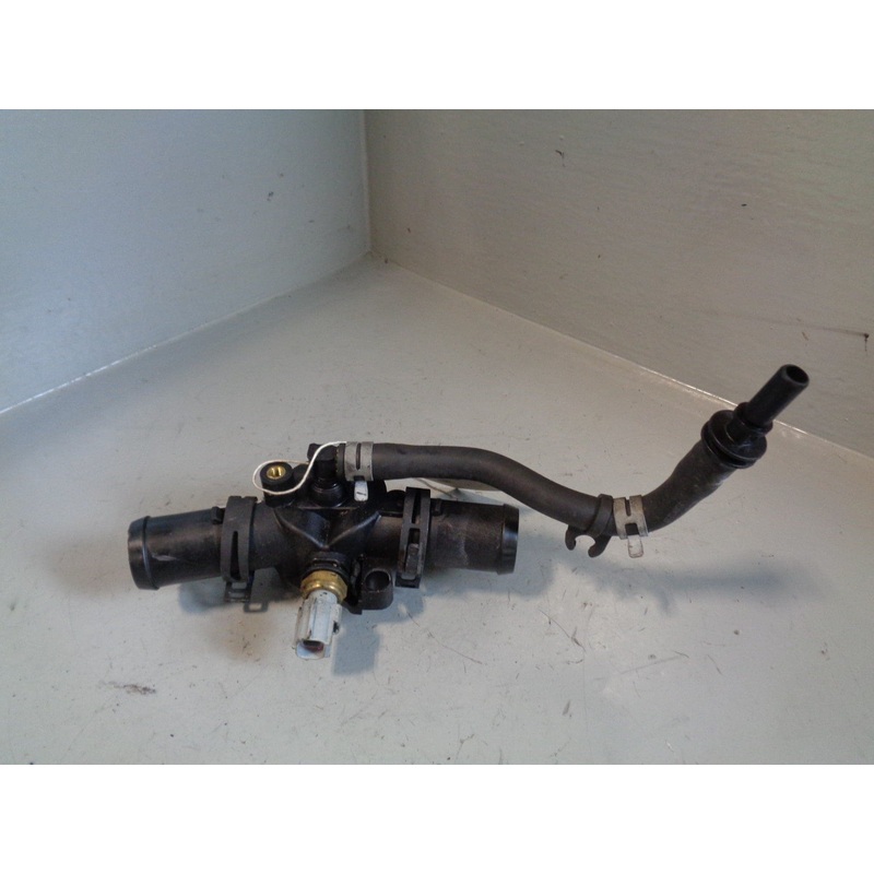 Range Rover L322 Thermostat Housing 4.4 TDV8 CK5Q-8584-AB 2010 to 2013