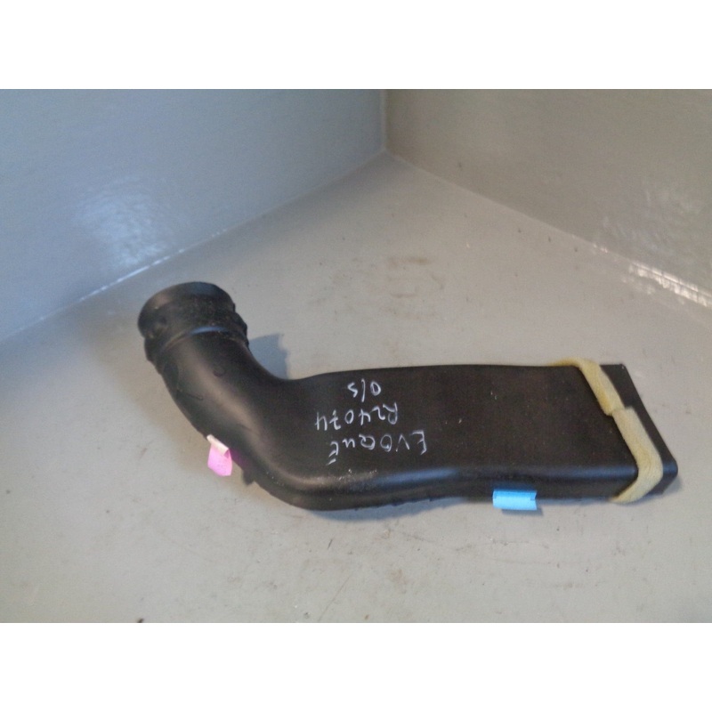 Range Rover Evoque Air Vent Pipe BJ32-018D404-AA Off Side L538 2011 to 2018