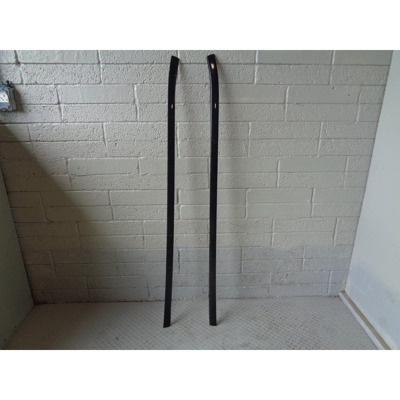 Range Rover Evoque Roof Channel Trim Strip Pair Santorini Black 2011 to 2018