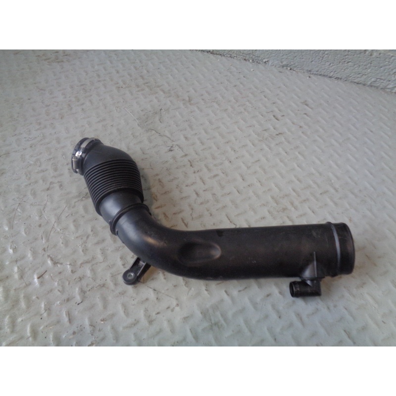 Range Rover Evoque Air Intake Pipe EJ32-9C620-CA 2.2 SD4 L538 2011 to 2018