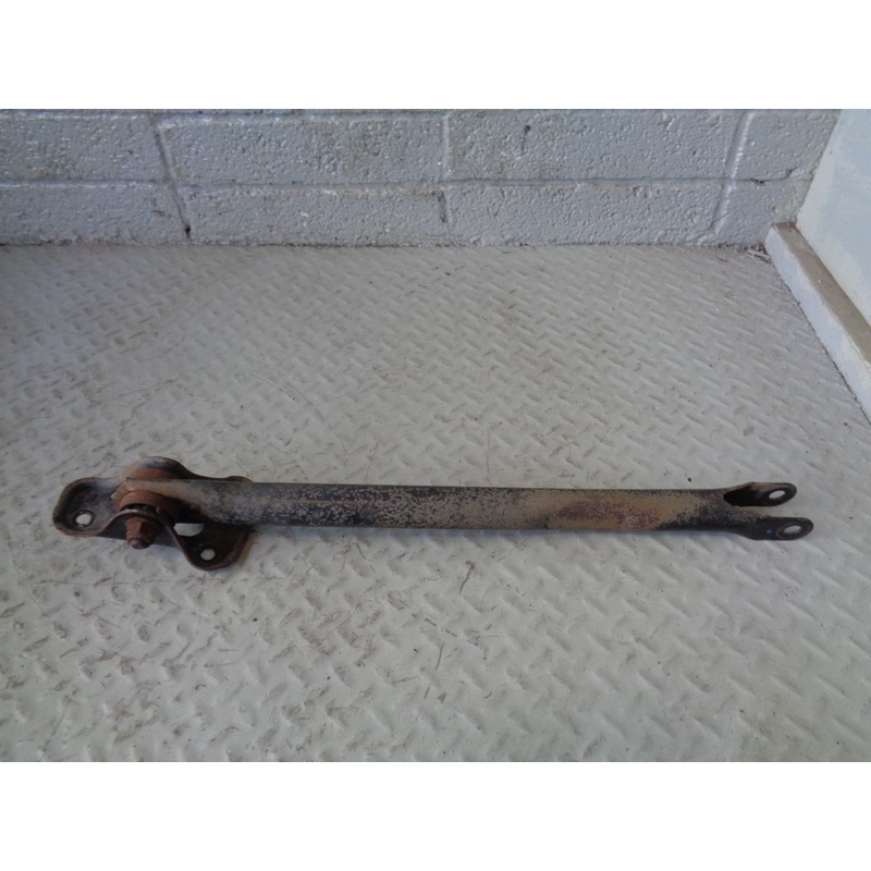 Range Rover Evoque Trailing Arm Off Side Rear with Bracket L538 2011 to 2018