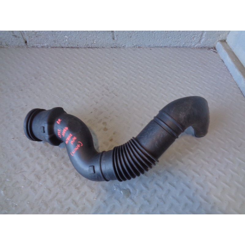 Range Rover L322 Air Intake Induction Pipe PHD500461 3.0 TD6 2002 to 2006