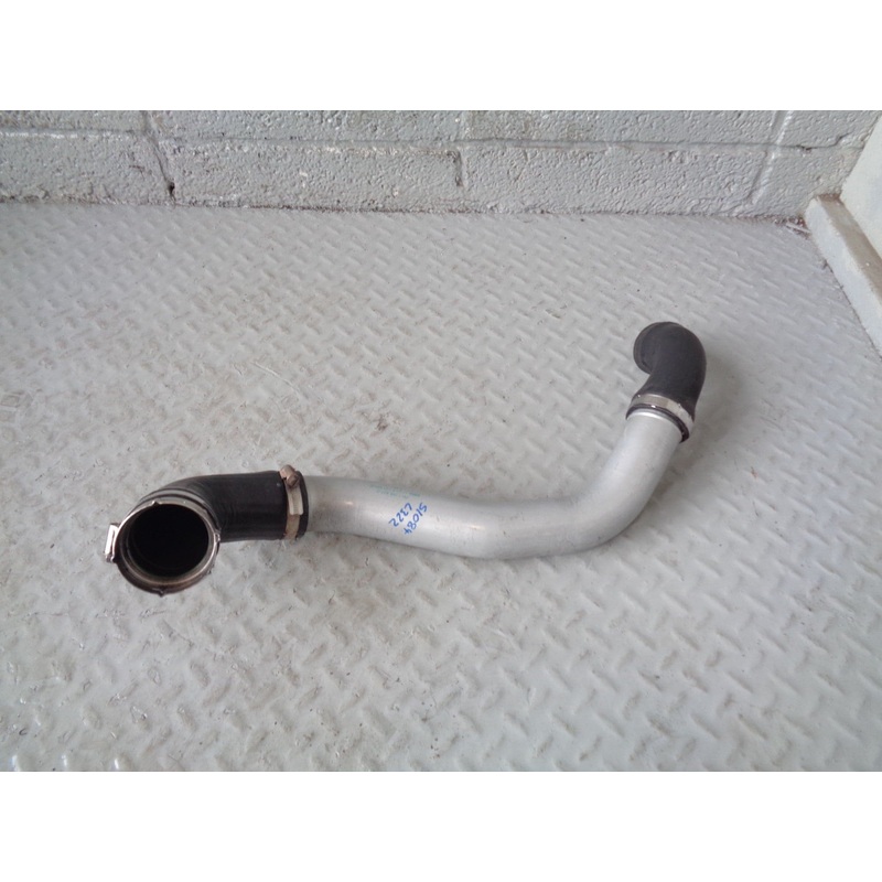 Range Rover L322 Intercooler Pipe Hose 3.0 TD6 ZB 7 785 427-D 2002 to 2006