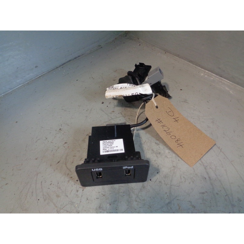 Audio USB iPod Port Centre Console A2C5336865800 Discovery 4 Range Rover Sport