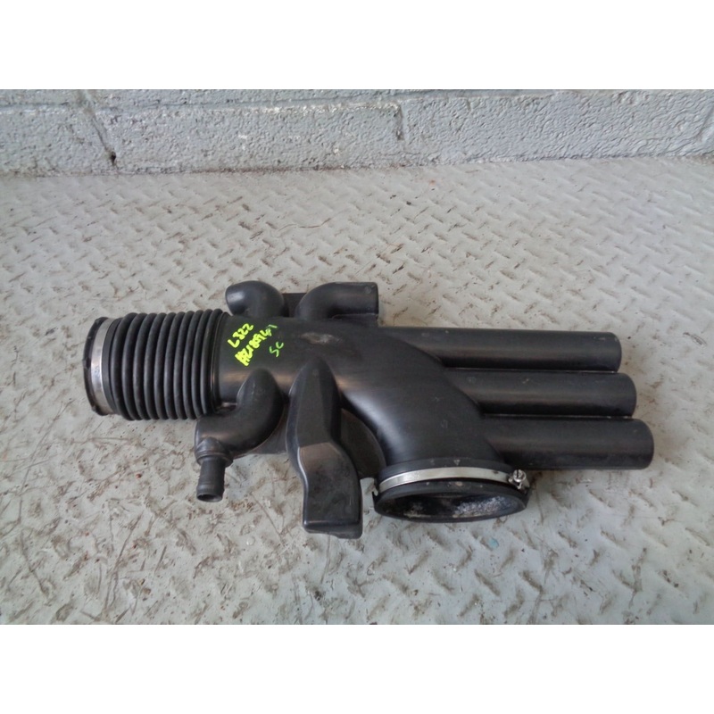 Range Rover L322 Air Intake Pipe 4.2 V8 Supercharged PHD500075 2005 to 2009