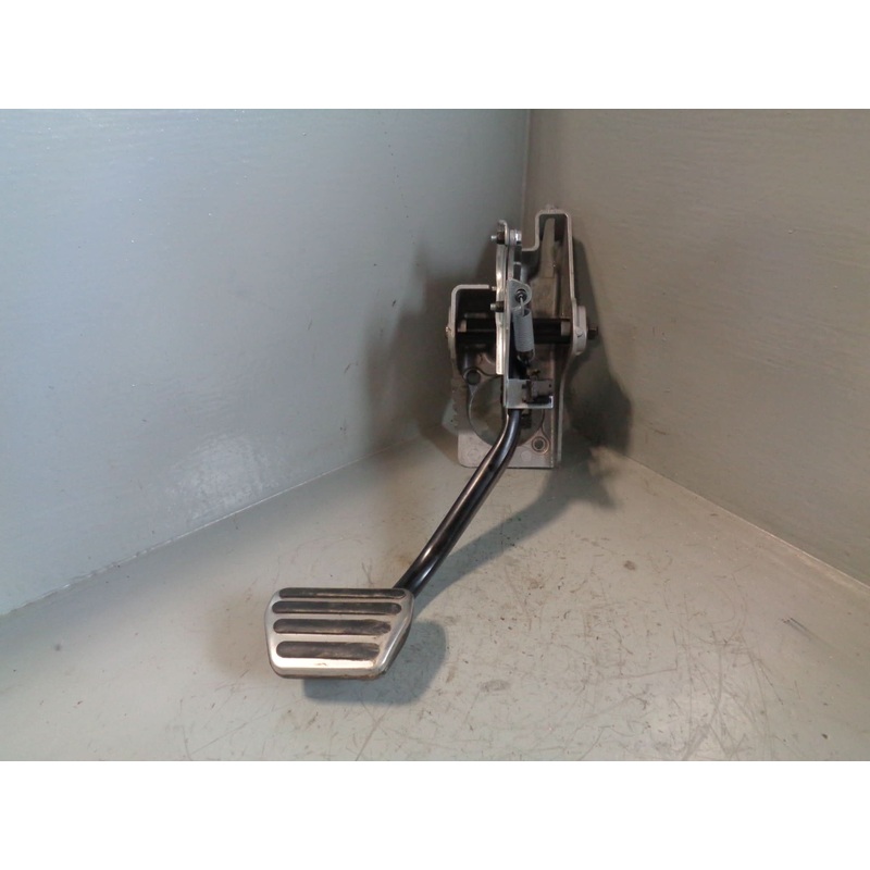 Range Rover L322 Brake Pedal Assembly SKB000181WQD Supercharged 2005 to 2009