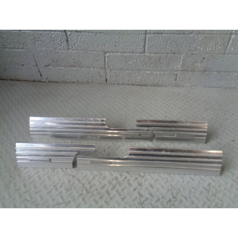 Range Rover L322 Kick Plates Supercharged Full Set Genuine 2005 to 2010 L18094