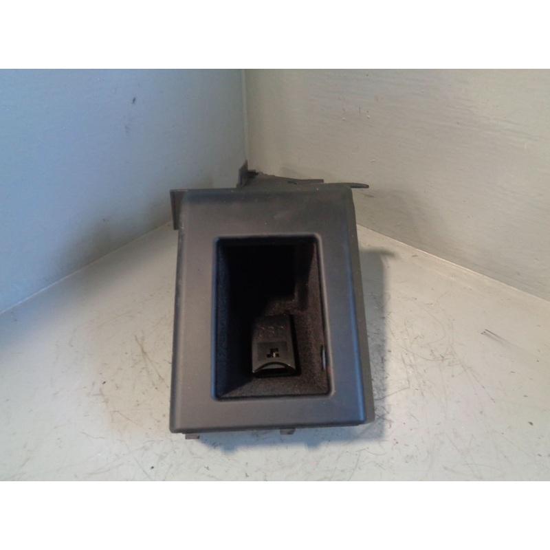 Range Rover L322 OBD Port Diagnostic Dashboard Trim Panel 2002 to 2006