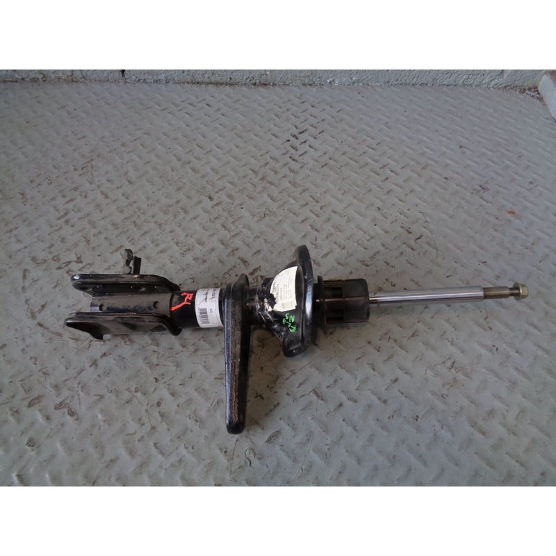 Freelander 1 Suspension Strut Near Side Front RNB103550 Land Rover 1997 to 2000