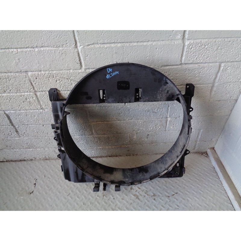 Discovery 4 Fan Cowling Surround Engine Cooling AH32 8K619 Land Rover