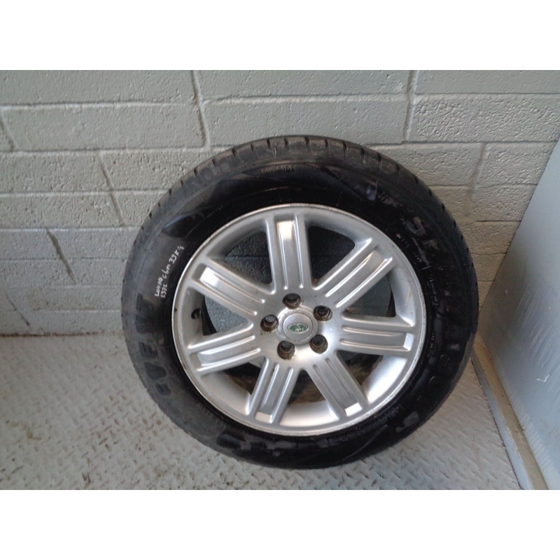 Range Rover L322 Alloy Wheel and Tyre 19″ Single 255/50R19 L04114C