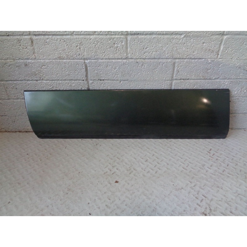 Range Rover L322 Door Pod Moulding Trim Near Side Front Tonga Green 2002 to 2009