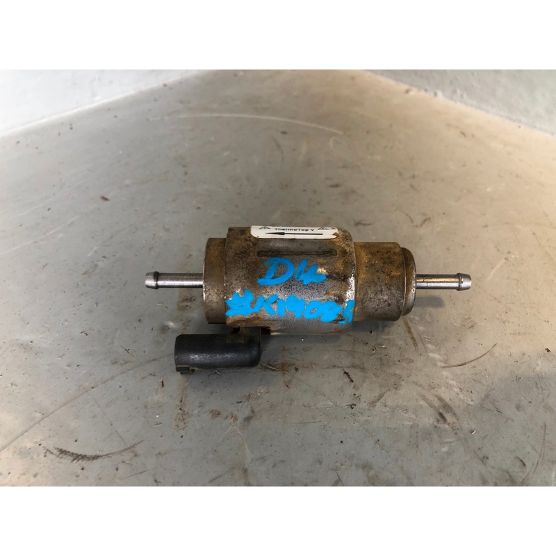 Discovery 4 Webasto Fuel Dosing Pump 3.0 SDV6 WOS 9019847C Land Rover