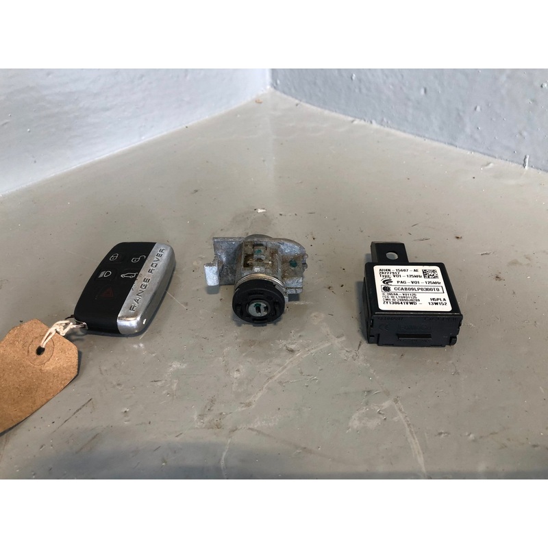 Range Rover L405 Key Set Control Module with Door Lock 2013 to 2017 L18085